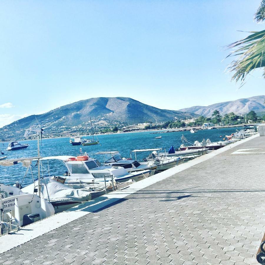 Renovated Apt Close To Beach Wifi Ac Anavyssos Bagian luar foto